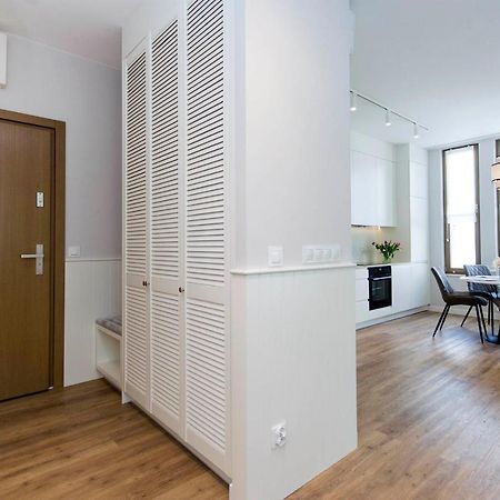 Yellow Rentyear Apartments Gdansk Ngoại thất bức ảnh