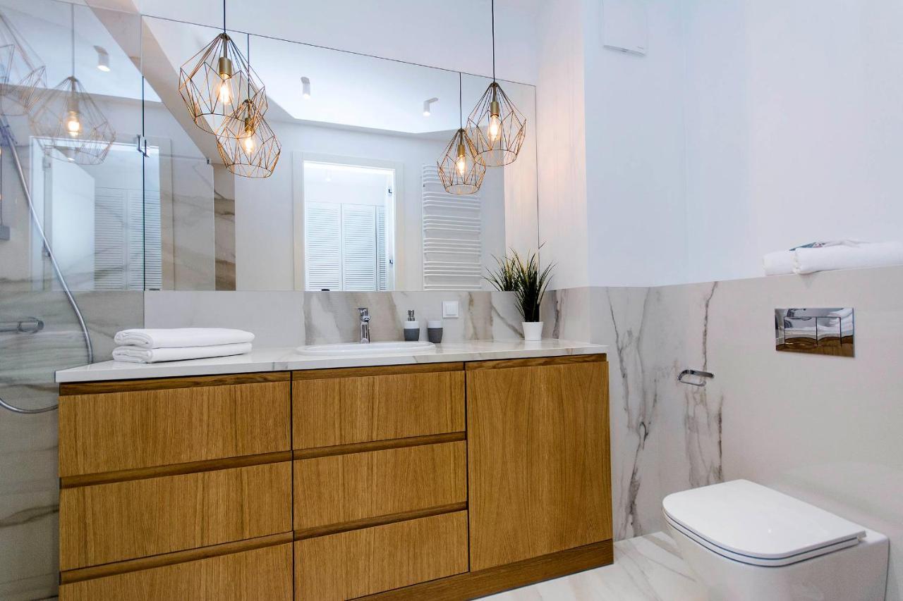 Yellow Rentyear Apartments Gdansk Ngoại thất bức ảnh