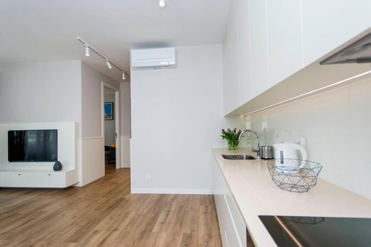 Yellow Rentyear Apartments Gdansk Ngoại thất bức ảnh
